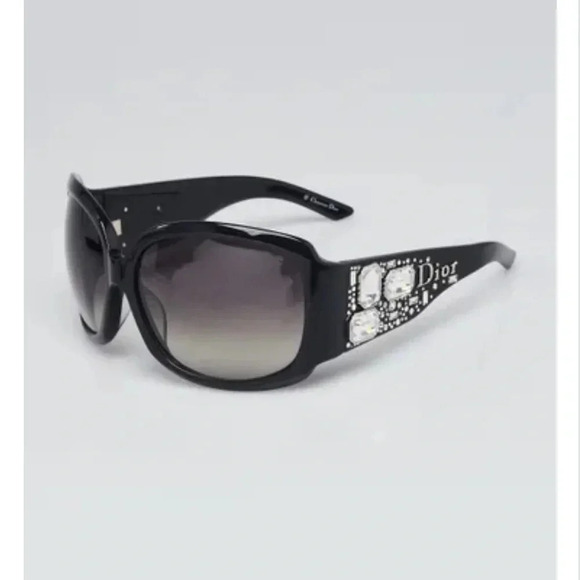 Dior on rocks glassesses